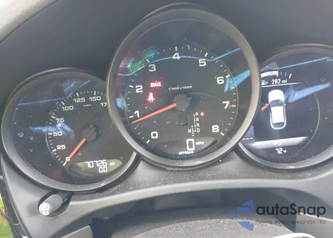 2018 Porsche Macan из США, поврежденный, VIN WP1AA2A55JLB01525